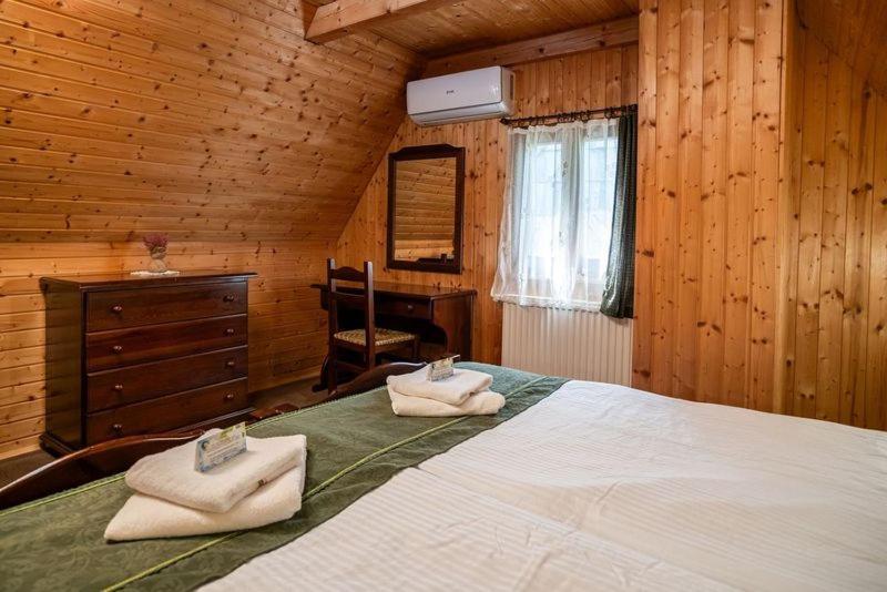 Pristava Lepena Village Экстерьер фото